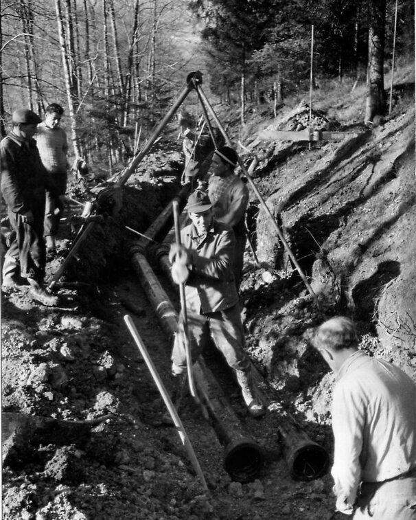 Former construction of the first brine pipeline